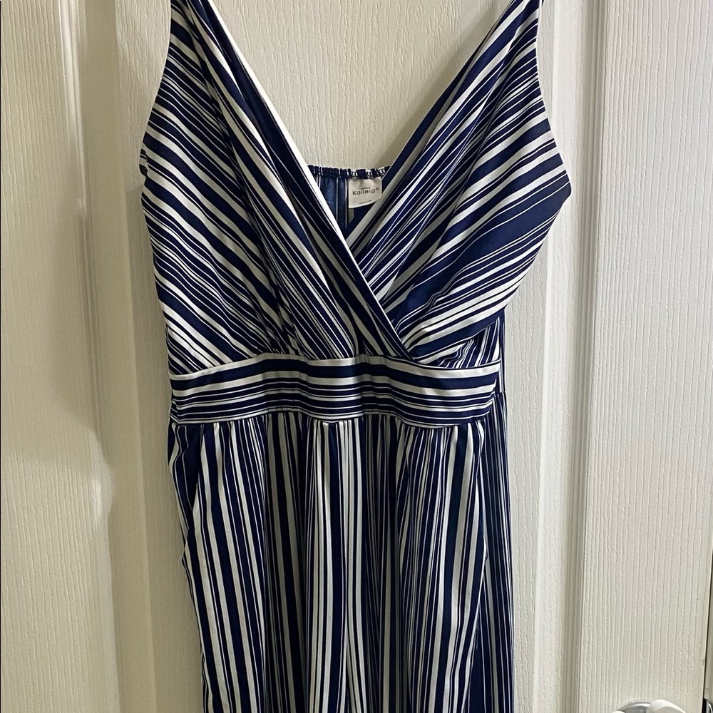 Striped jumpsuit with pockets